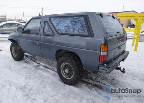 1988 Nissan Pathfinder z USA, uszkodzony, nr VIN JN8HD16Y4JW003660